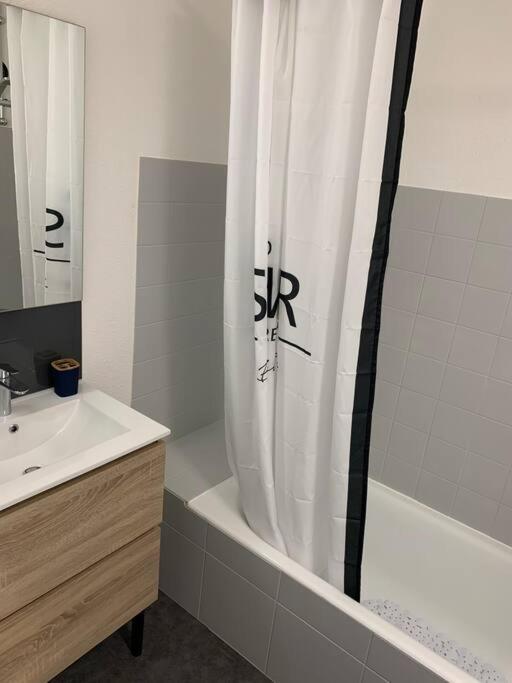 Studio Entierement Renove Avec Parking Gratuit Сен-Назер Екстер'єр фото